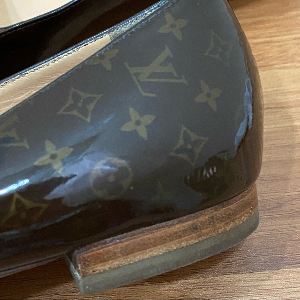 LOUIS VUITTON Brown Patent Leather Monogram Mary Jane Flats Size 37 1/2 - Picture 13 of 16
